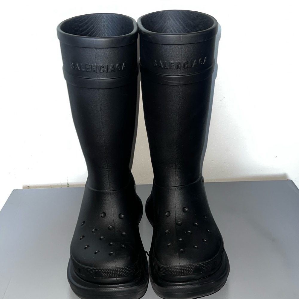 Balenciaga Croc Boots Black - Size 8.5 US Womens/39 Euro - Excellent Condition